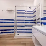 Solymar Due דירה *