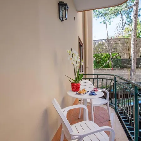 Solymar Due Apartment Sorrento