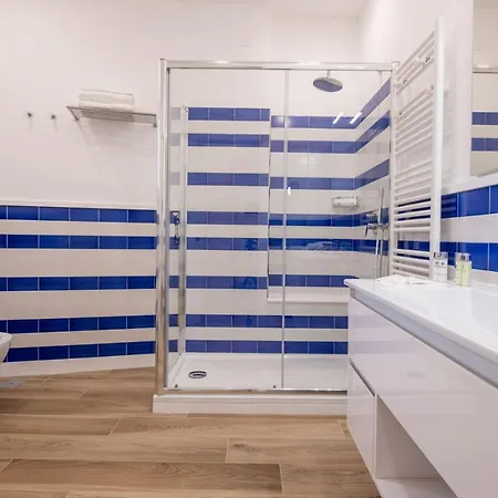 Solymar Due דירה *